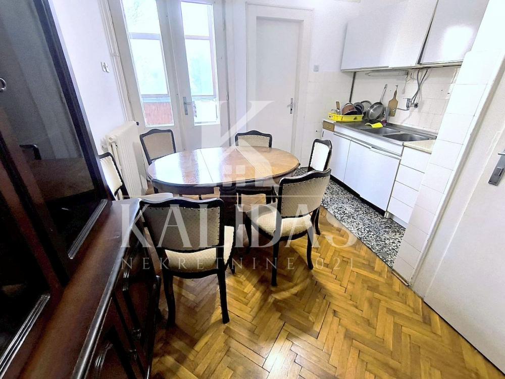 Slika 6 - Stan,NOVI SAD,CENTAR,kv: 66, € 203900, ID: 1008978