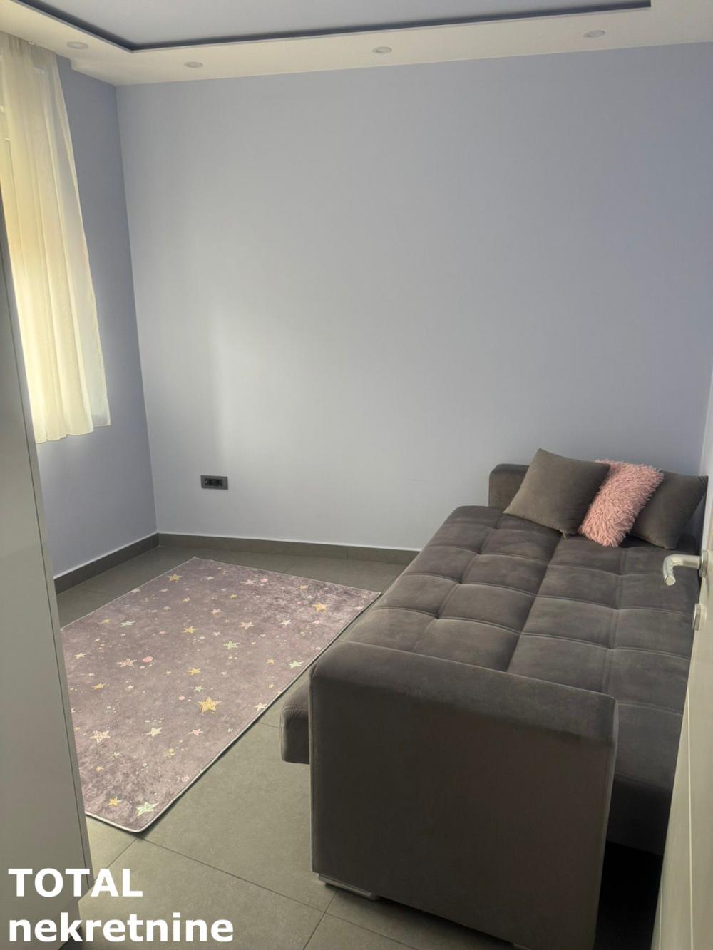 Slika 11 - Stan,NOVI SAD,PODBARA,kv: 78.00, € 229000, ID: 1103091