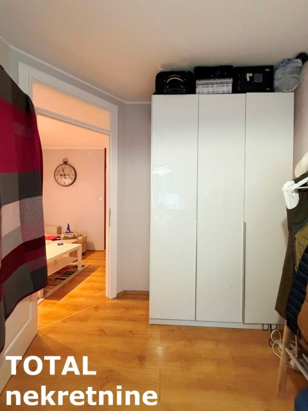 Slika 6 - Stan,NOVI SAD,CENTAR,kv: 39.00, € 140000, ID: 1102340