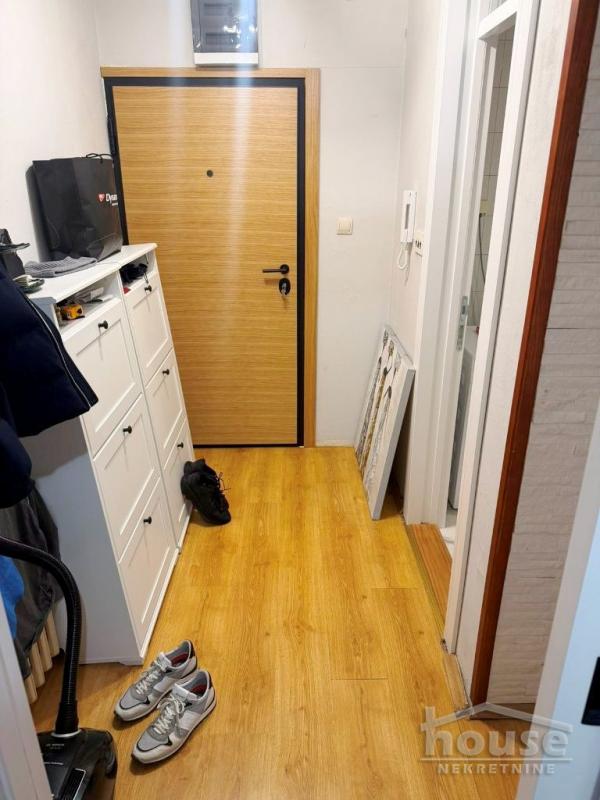 Slika 3 - Stan,NOVI SAD,CENTAR,kv: 39.00, € 140000, ID: 1065492