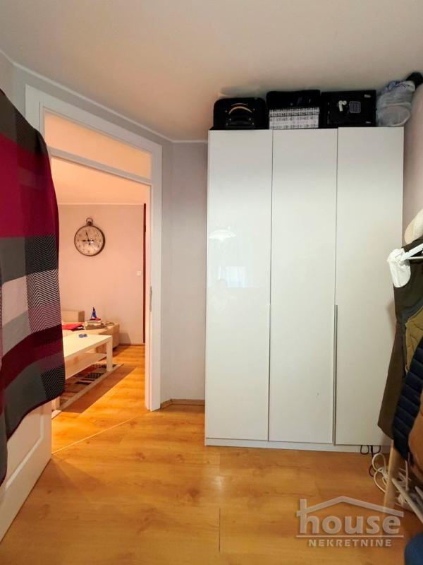 Slika 8 - Stan,NOVI SAD,CENTAR,kv: 39.00, € 140000, ID: 1065492