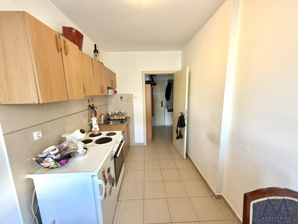 Slika 4 - Stan,NOVI SAD,TELEP,kv: 25, € 87550, ID: 1019442