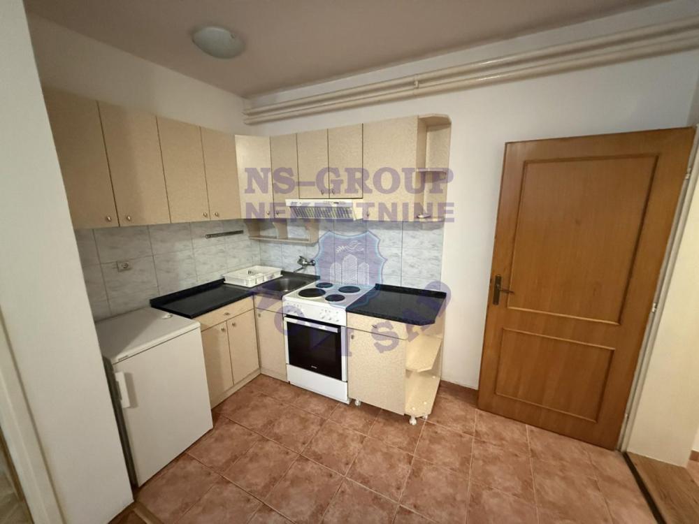 Slika 2 - 577592-Stan na odlicnoj lokaciji