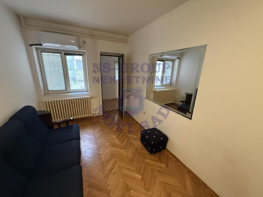 Slika 1 - 577592-Stan na odlicnoj lokaciji