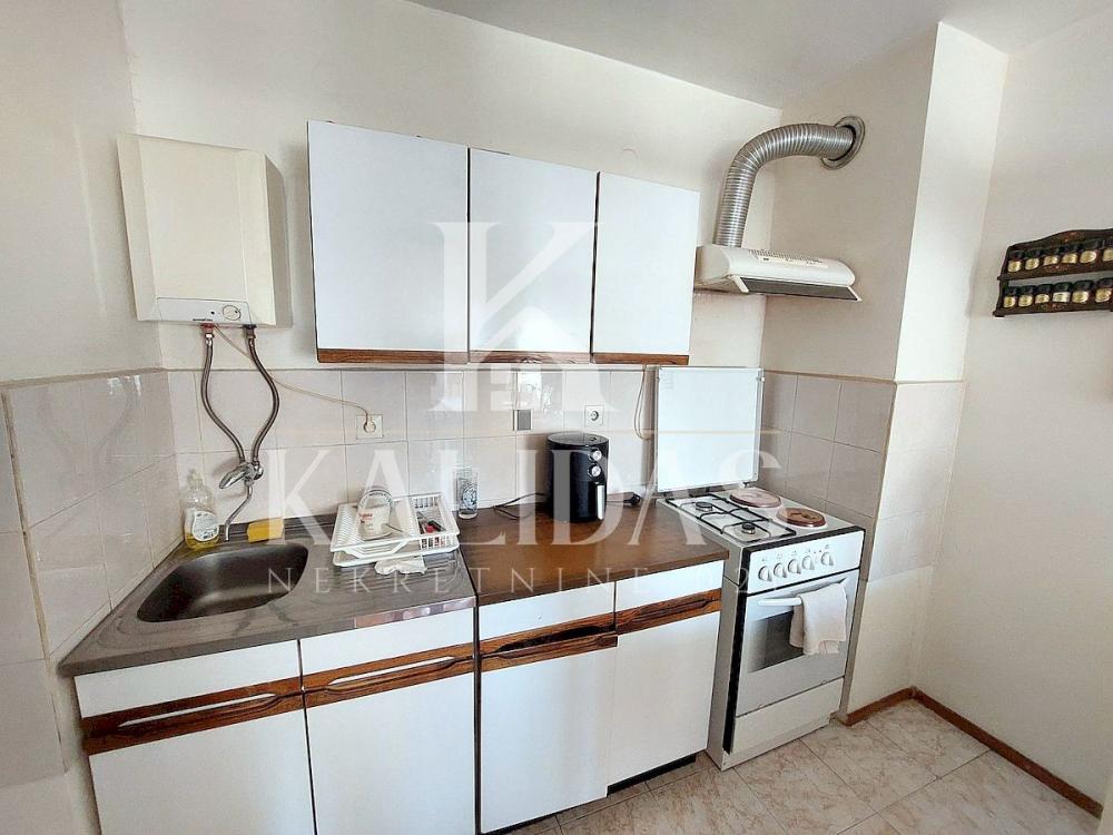 Slika 9 - Stan,NOVI SAD,LIMAN 2,kv: 76, € 234840, ID: 1008976