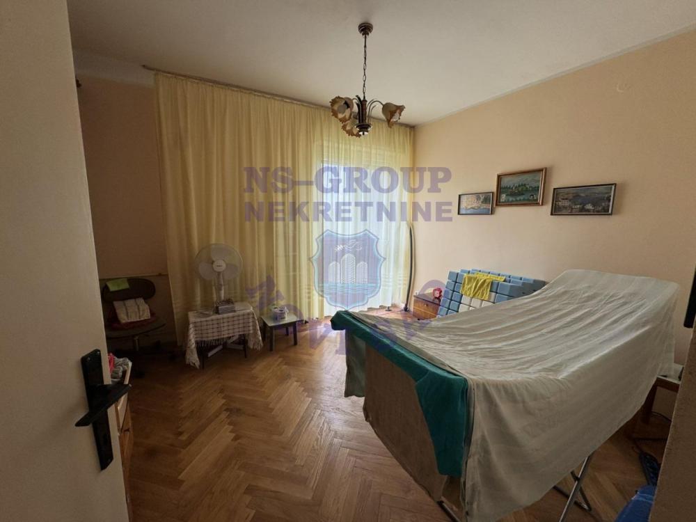 Slika 4 - Odlican trosoban stan na Keju!