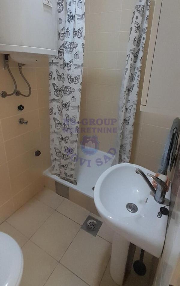 Slika 3 - Dvosoban, 38m2, Telep Novi Sad, sa terasom