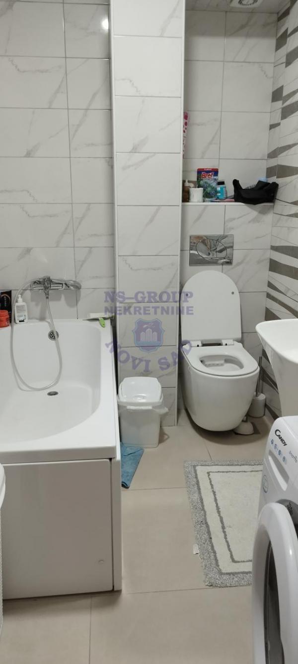 Slika 4 - Troiposoban, 71m2, Adice Novi Sad, sa terasom