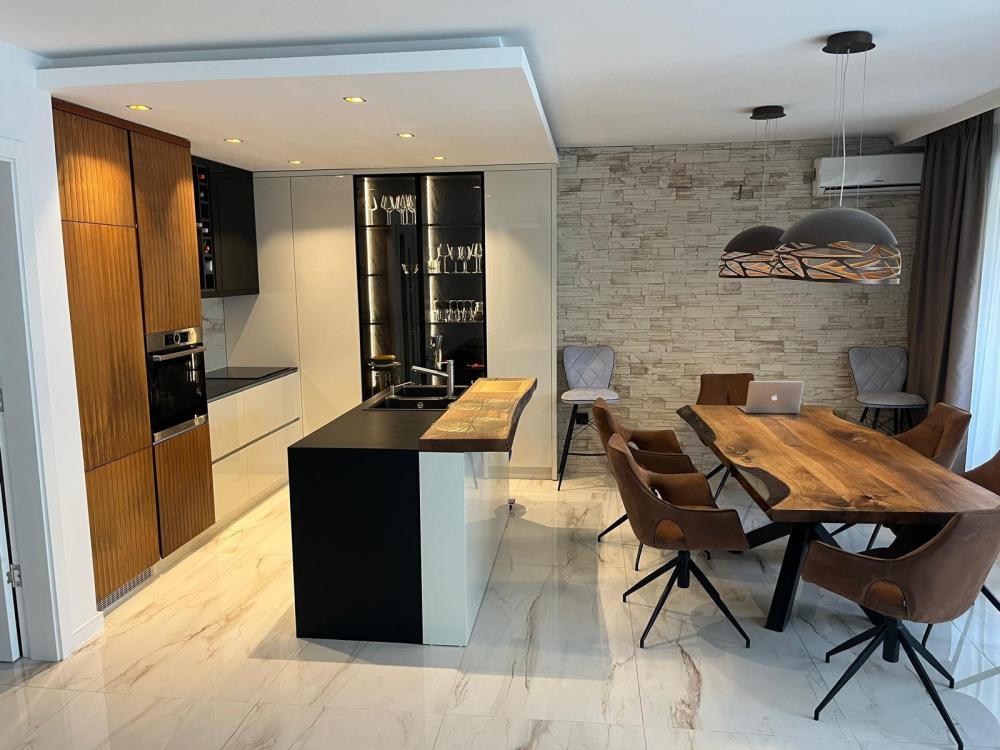 Slika 2 - Stan,NOVI SAD,TELEP,kv: 130.00, € 399900, ID: 1059725