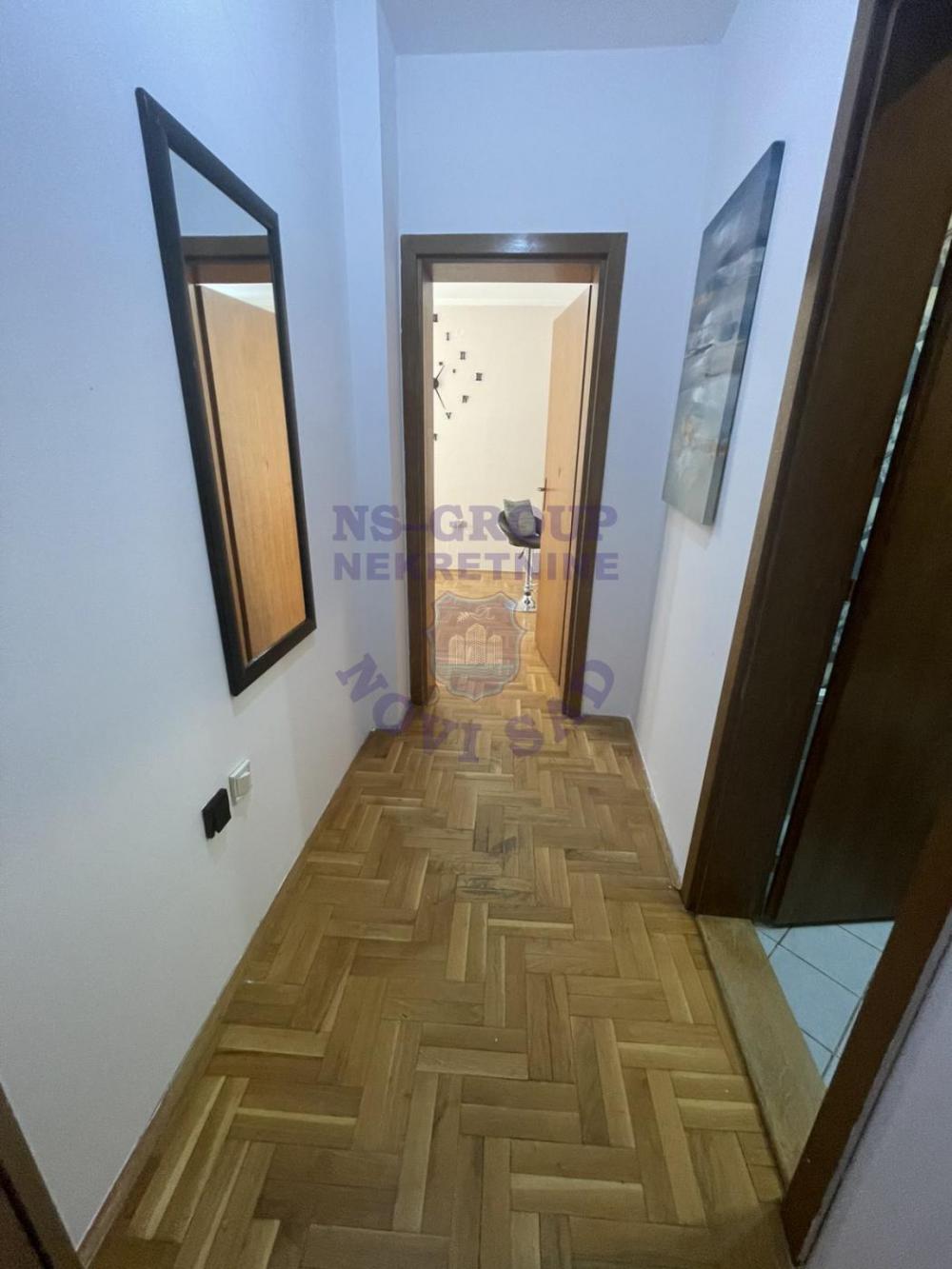 Slika 5 - Odlična garsonjera na Bulevaru Evrope!