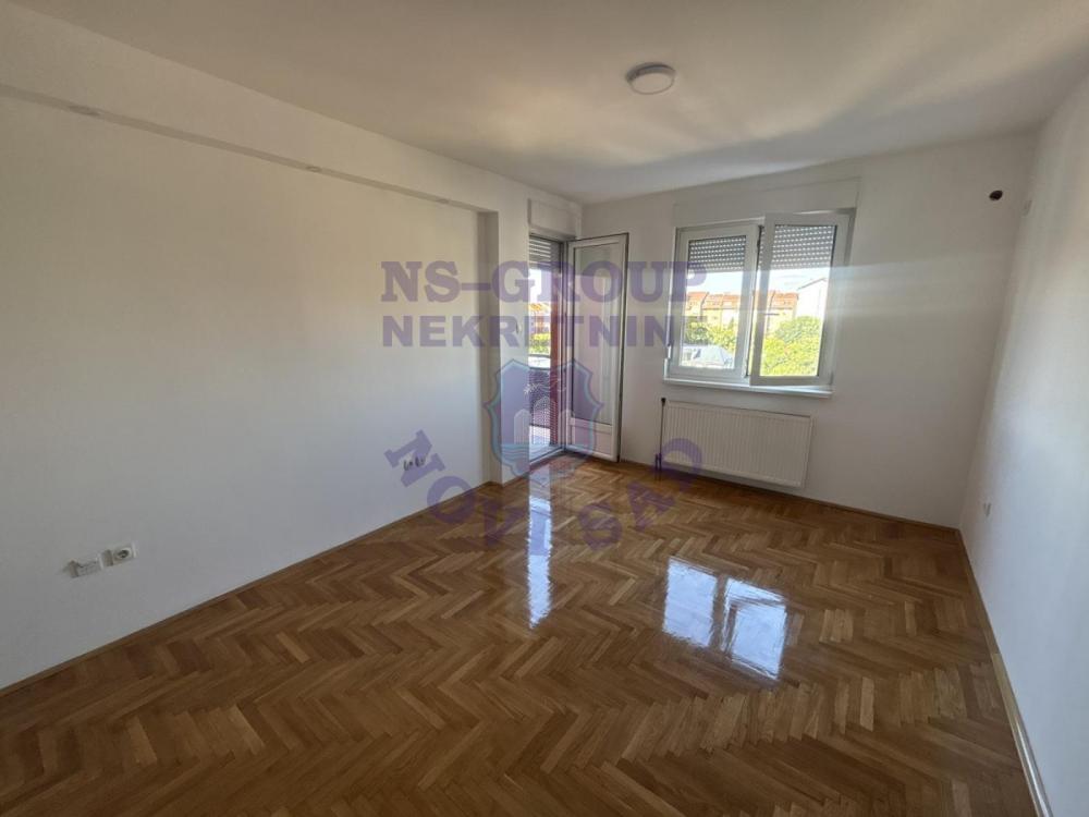 Slika 6 - Odličan dvosoban stan na Novoj Detelinari