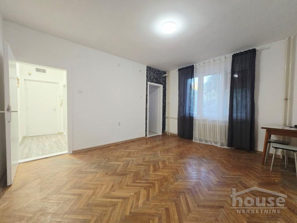 Slika 2 - Stan,NOVI SAD,GRBAVICA,kv: 29.00, € 94000, ID: 1066232