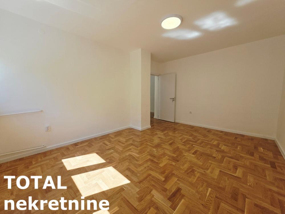 Slika 1 - Stan,NOVI SAD,NOVA DETELINARA,kv: 58.00, € 156000, ID: 1103098
