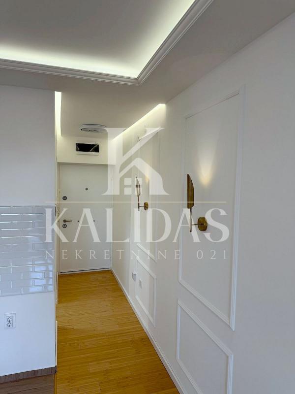 Slika 4 - Stan,NOVI SAD,CENTAR,kv: 26, € 106000, ID: 1008916