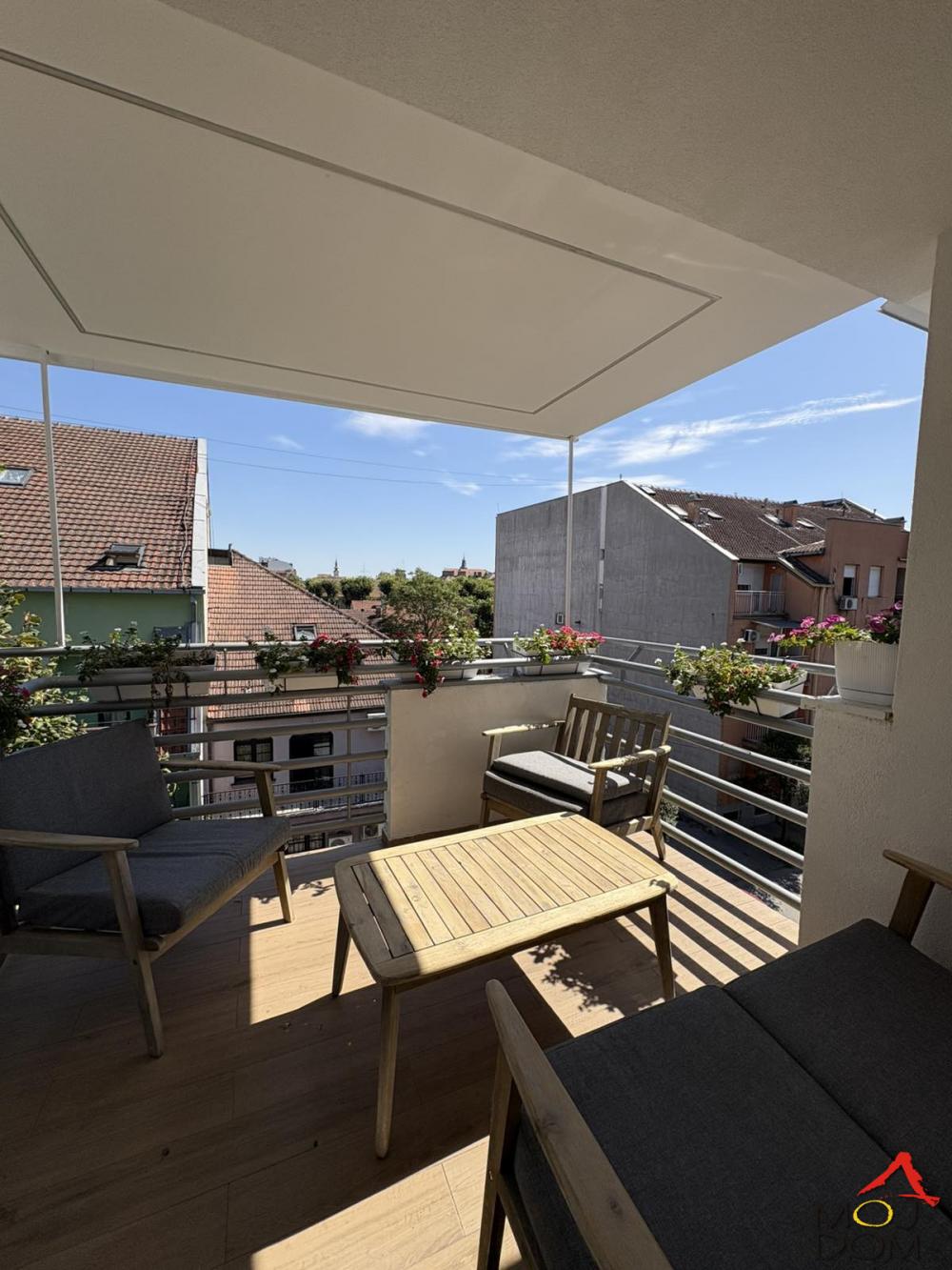 Slika 4 - Stan,NOVI SAD,CENTAR,kv: 26, € 106100, ID: 1032773