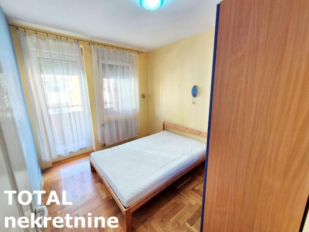 Slika 11 - Stan,NOVI SAD,CENTAR,kv: 49.00, € 142000, ID: 1103082