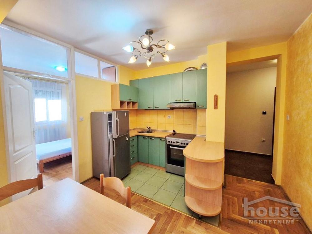 Slika 8 - Stan,NOVI SAD,CENTAR,kv: 49.00, € 142000, ID: 1066236