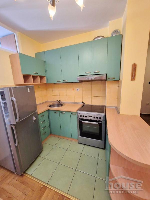 Slika 10 - Stan,NOVI SAD,CENTAR,kv: 49.00, € 142000, ID: 1066236