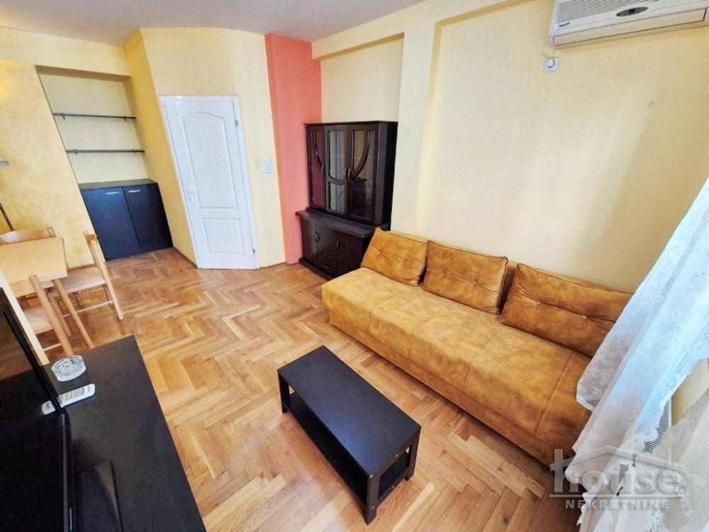 Slika 5 - Stan,NOVI SAD,CENTAR,kv: 49.00, € 142000, ID: 1066236