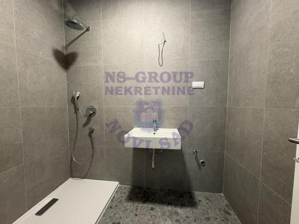 Slika 6 - Dvosoban, 41m2, Telep Novi Sad, sa terasom, ima lift