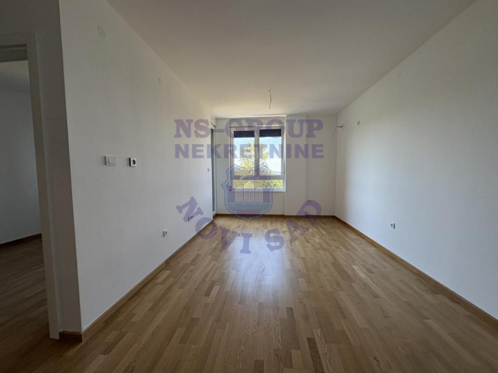 Slika 1 - Dvosoban, 41m2, Telep Novi Sad, sa terasom, ima lift