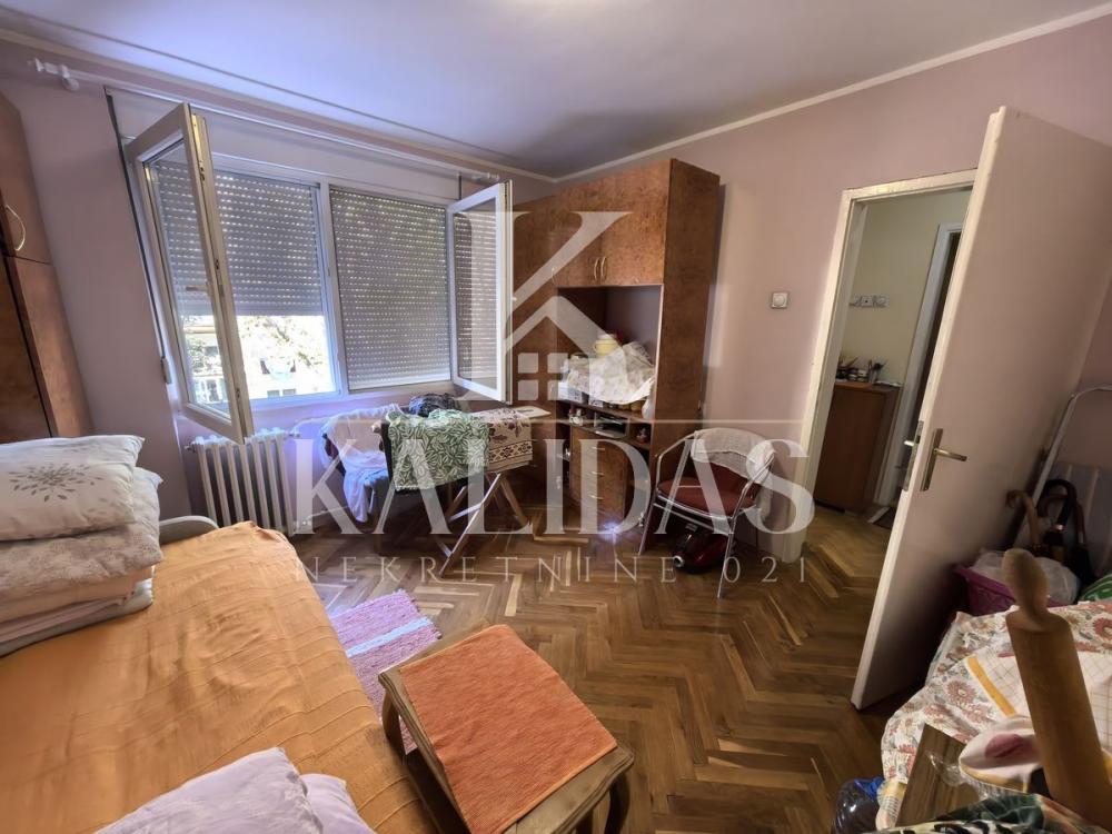 Slika 3 - Stan,NOVI SAD,ŽELEZNIČKA STANICA,kv: 48, € 139000, ID: 1008985