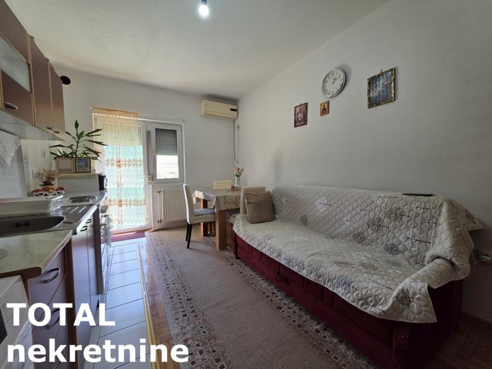 Slika 2 - Stan,NOVI SAD,ADICE,kv: 25.00, € 65000, ID: 1103097