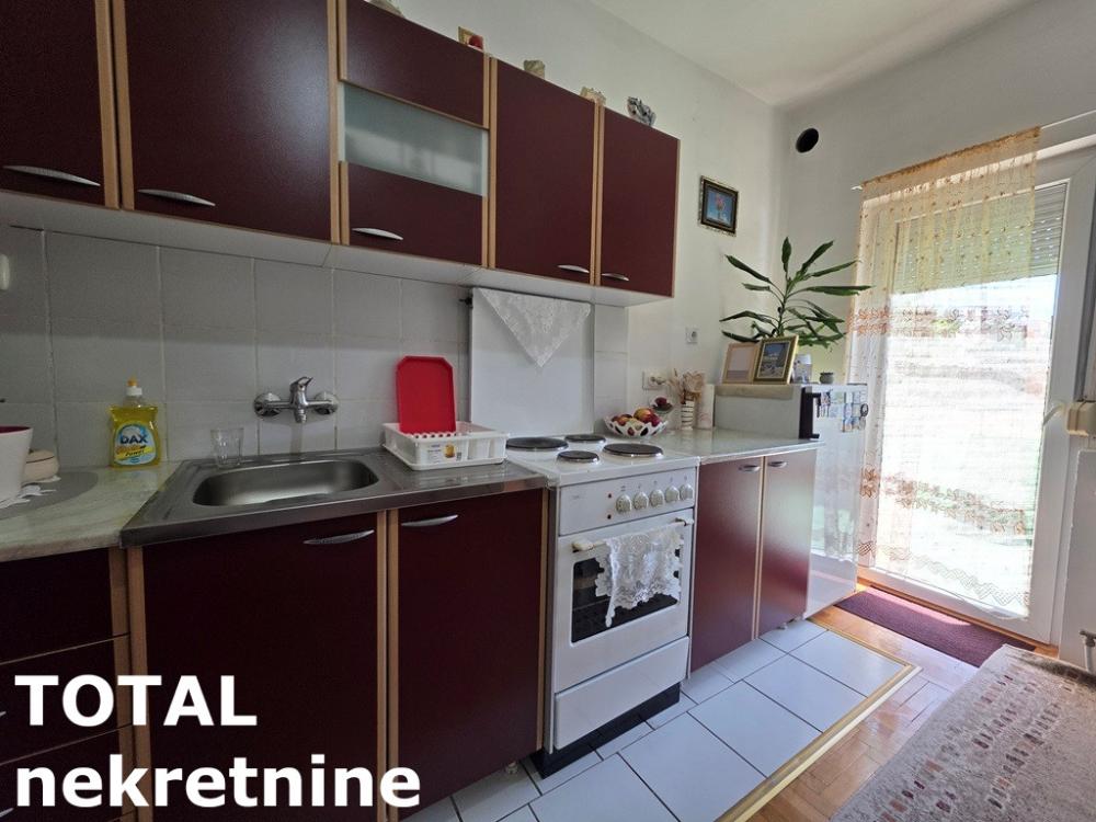 Slika 3 - Stan,NOVI SAD,ADICE,kv: 25.00, € 65000, ID: 1103097