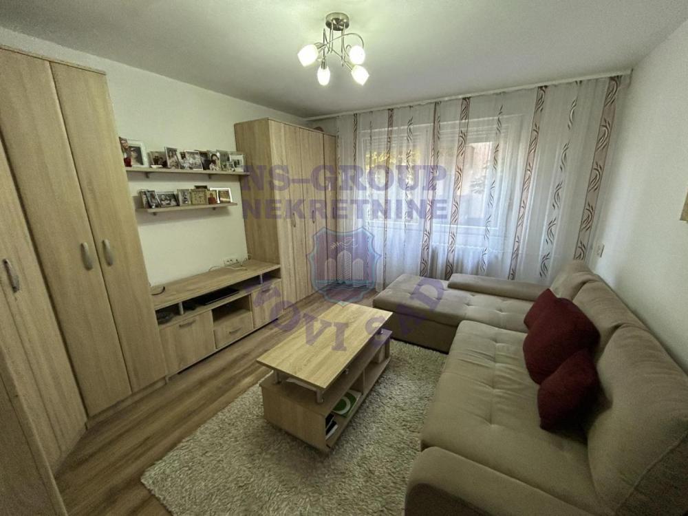 Slika 0 - Odličan dvosoban stan na Detelinari