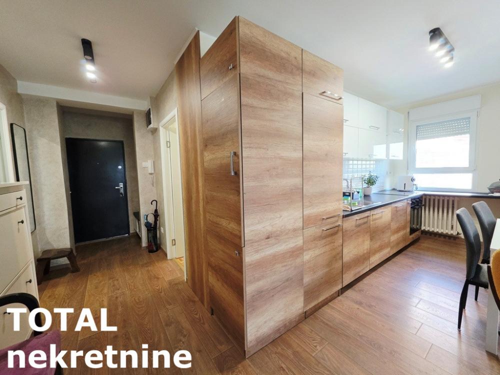 Slika 10 - Stan,NOVI SAD,LIMAN 4,kv: 60.00, € 194000, ID: 1103107