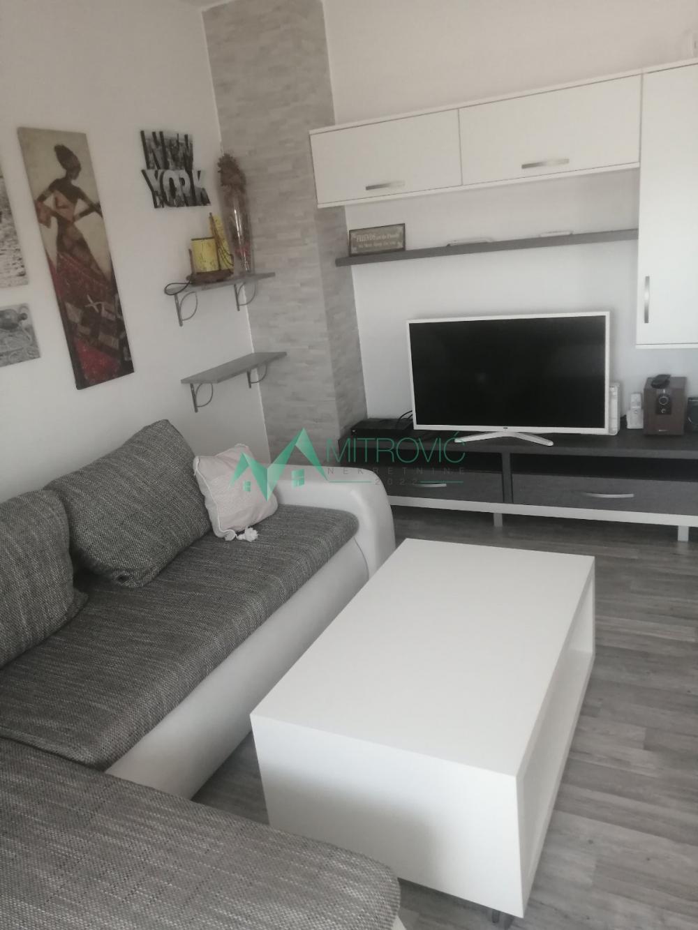 Slika 3 - MODERAN JEDNOIPOSOBAN STAN – NOVO NASELJE

Na prodaju komp