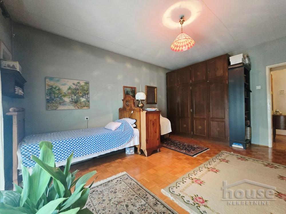 Slika 5 - Stan,NOVI SAD,CENTAR,kv: 75.00, € 172500, ID: 1066265