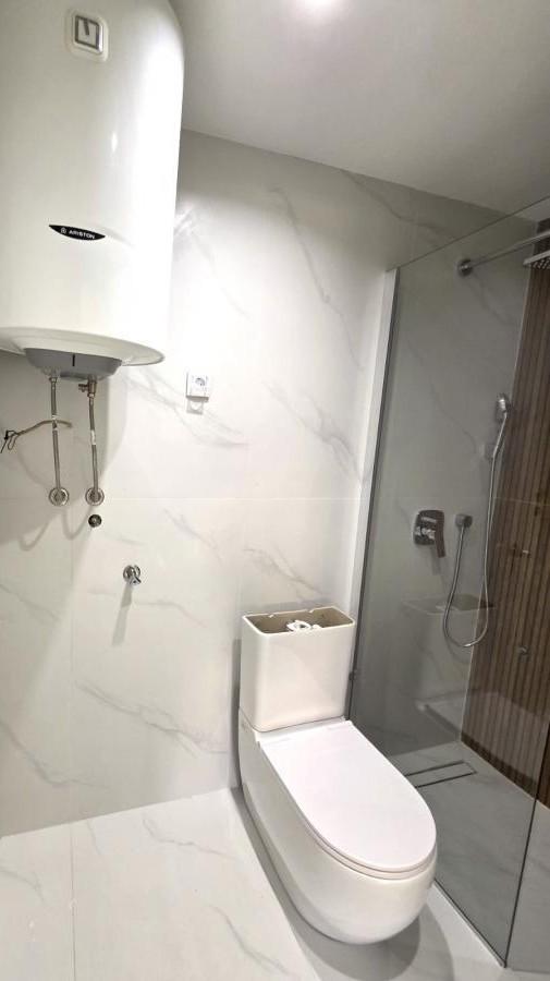 Slika 9 - Dvosoban, 40m2, Banatić Novi Sad, sa terasom, ima lift