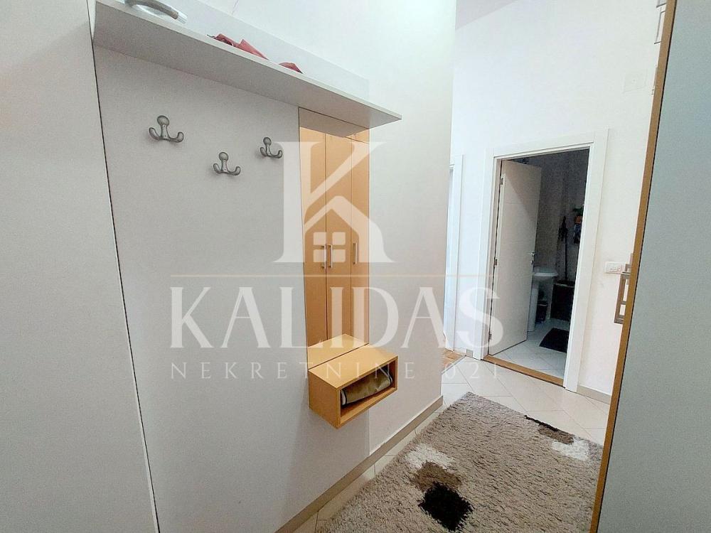 Slika 10 - Stan,NOVI SAD,GRBAVICA,kv: 37, € 133900, ID: 1008990