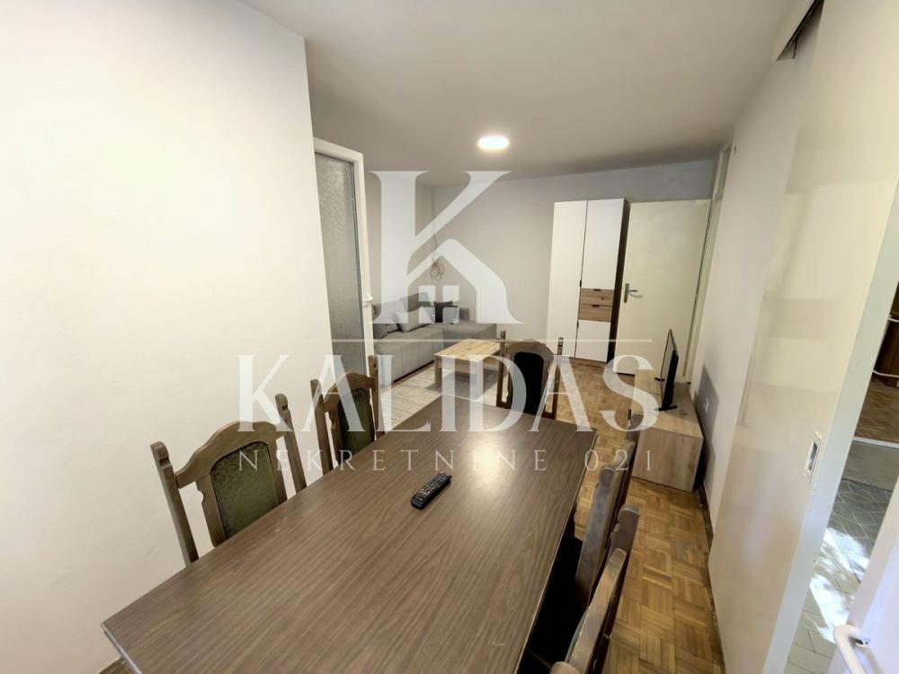 Slika 2 - Stan,NOVI SAD,LIMAN 4,kv: 50, € 154500, ID: 1008989