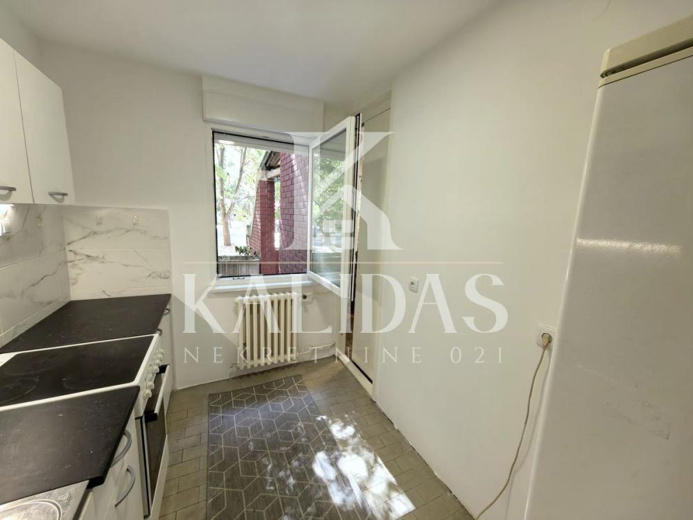 Slika 4 - Stan,NOVI SAD,LIMAN 4,kv: 50, € 154500, ID: 1008989