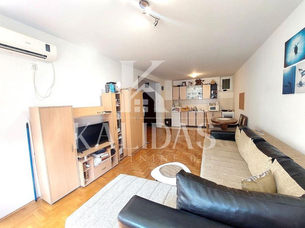 Glavna slika -Stan,NOVI SAD,CENTAR,kv: 45, € 154500, ID: 1008991