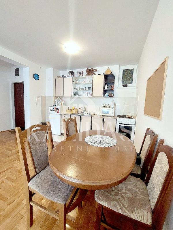 Slika 5 - Stan,NOVI SAD,CENTAR,kv: 45, € 154500, ID: 1008991