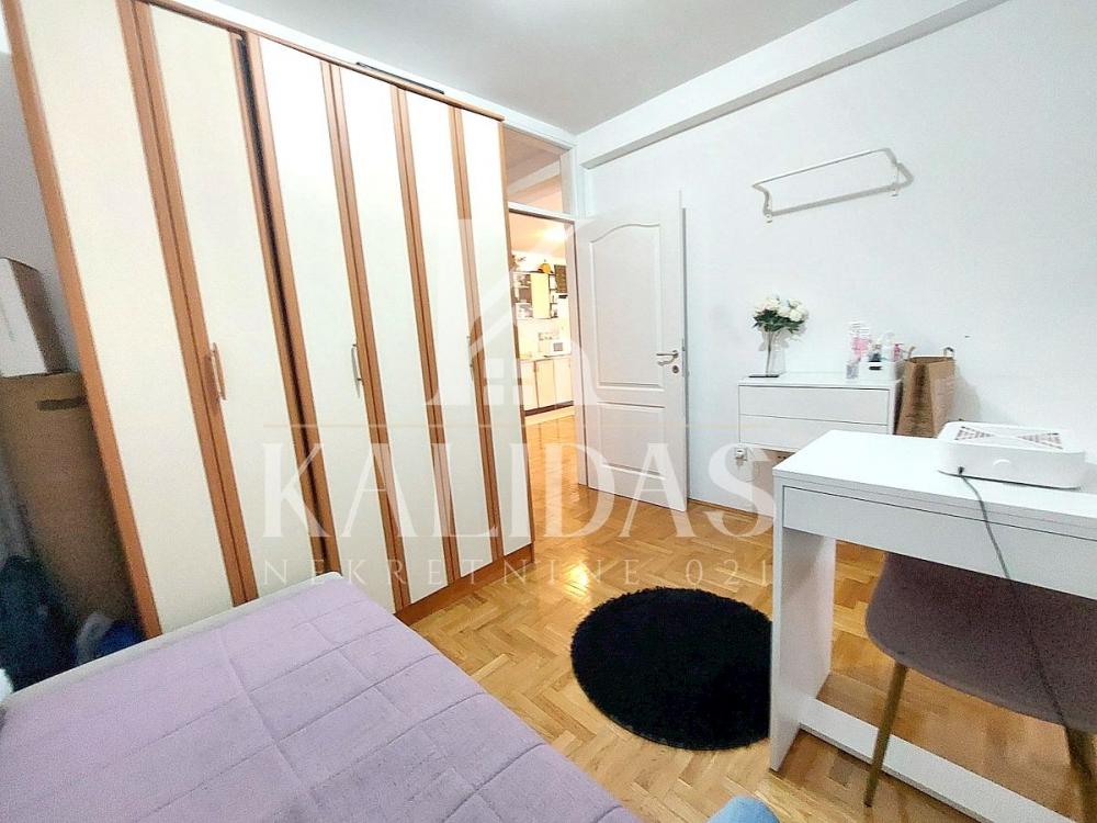 Slika 8 - Stan,NOVI SAD,CENTAR,kv: 45, € 154500, ID: 1008991