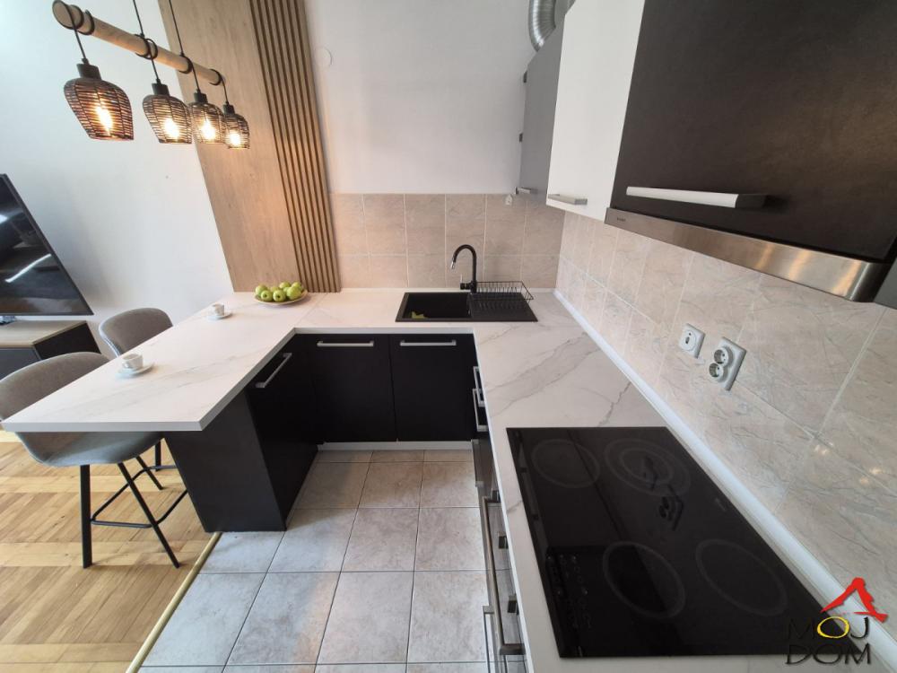 Slika 10 - Stan,NOVI SAD,SALAJKA,kv: 42, € 139000, ID: 1032805