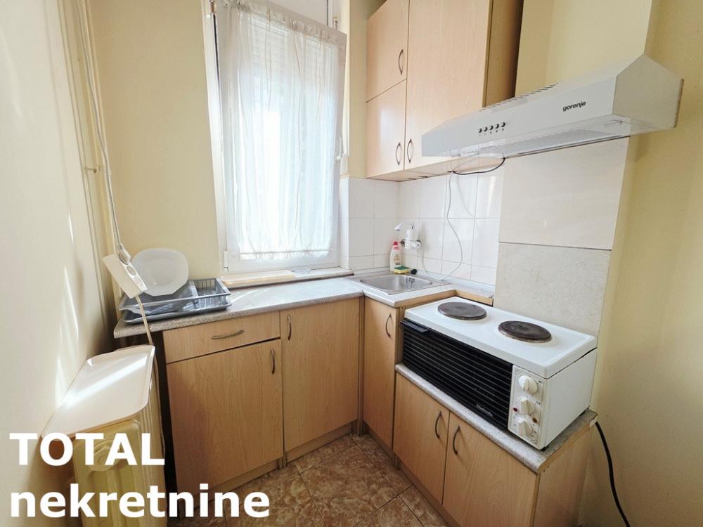 Slika 5 - Stan,NOVI SAD,PODBARA,kv: 24.00, € 87550, ID: 1103115