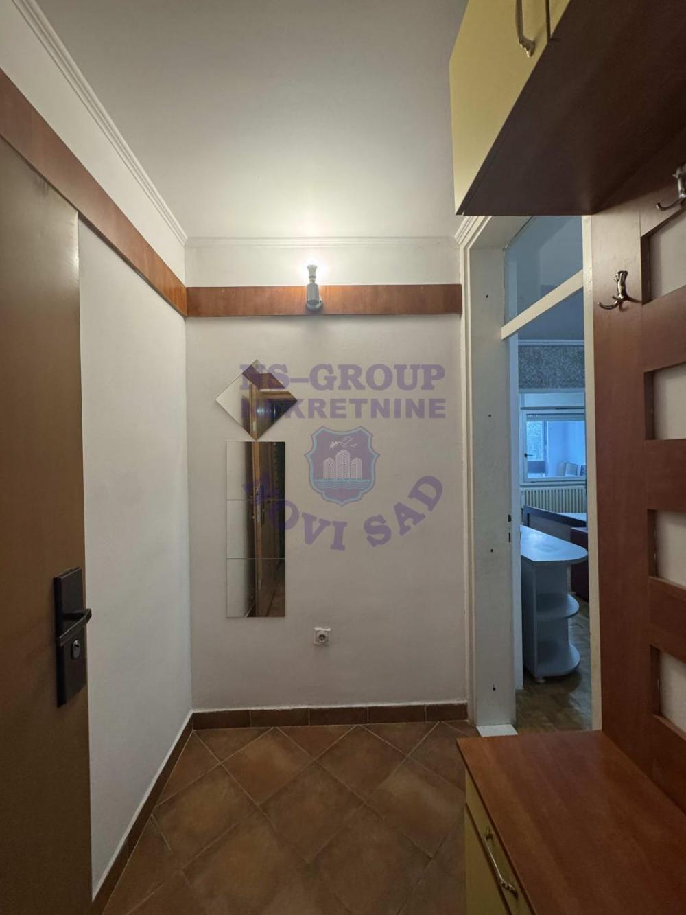 Slika 2 - Prodaja stana, 42m2, Bulevar oslobođenja Novi Sad