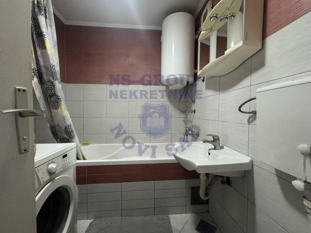 Slika 1 - Prodaja stana, 42m2, Bulevar oslobođenja Novi Sad