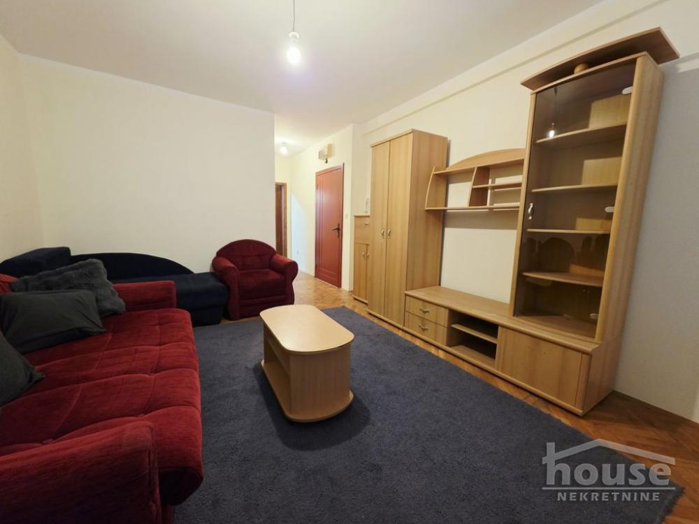 Slika 1 - Stan,NOVI SAD,GRBAVICA,kv: 32.00, € 100000, ID: 1066255