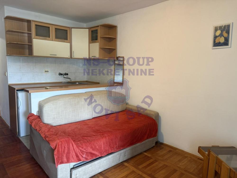 Glavna slika -Prodaja stana, 29m2, Bulevar oslobođenja Novi Sad