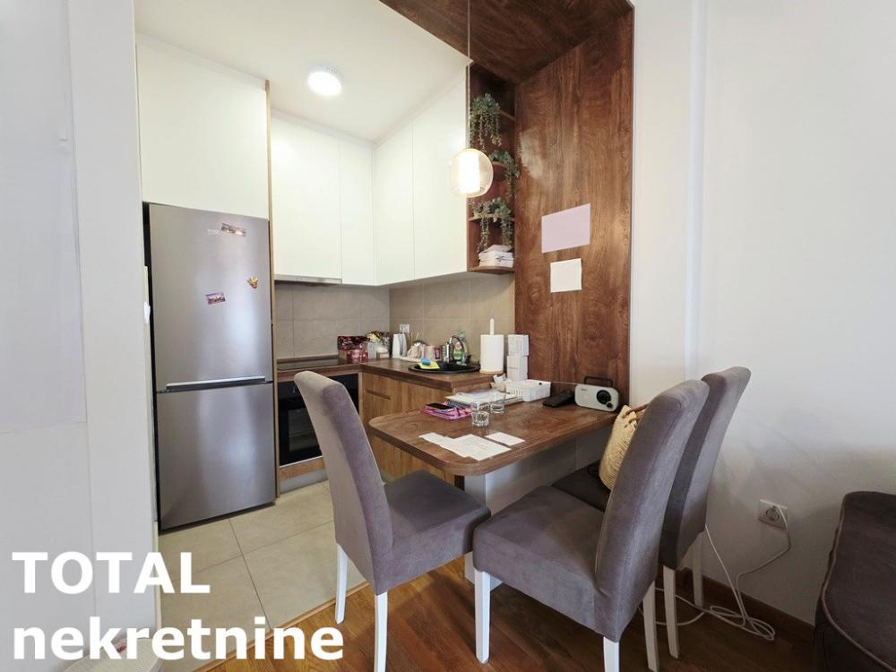 Slika 2 - Stan,NOVI SAD,PODBARA,kv: 33.00, € 130000, ID: 1103108
