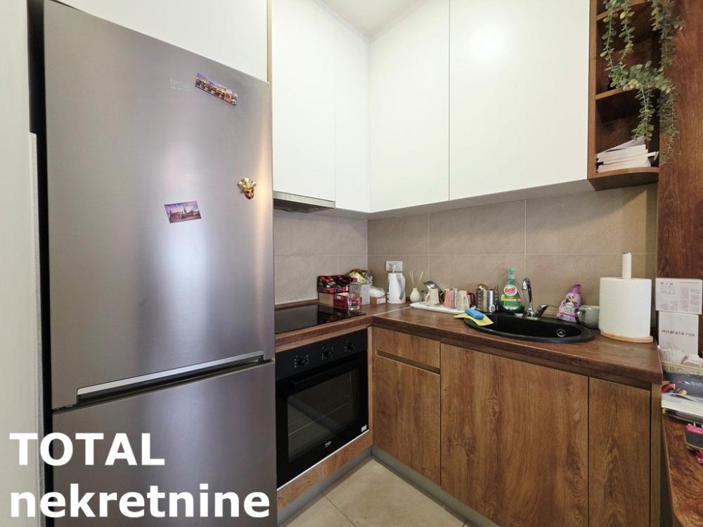 Slika 3 - Stan,NOVI SAD,PODBARA,kv: 33.00, € 130000, ID: 1103108