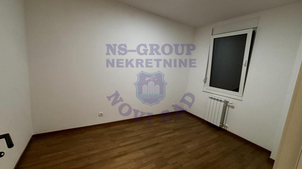 Slika 4 - Prodaja stana, 32m2, Bulevar patrijarha Pavla (Somborski bulevar) Novi Sad
