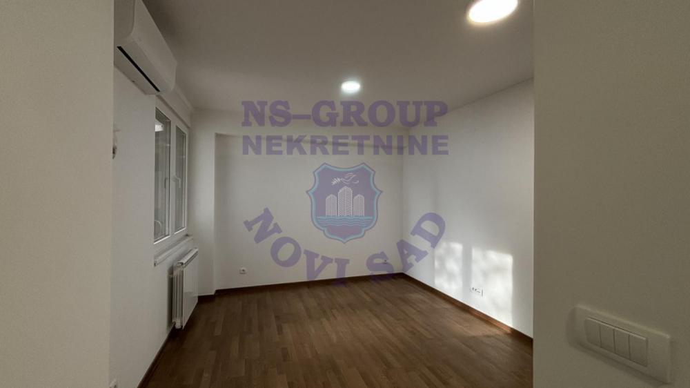 Glavna slika -Prodaja stana, 32m2, Bulevar patrijarha Pavla (Somborski bulevar) Novi Sad