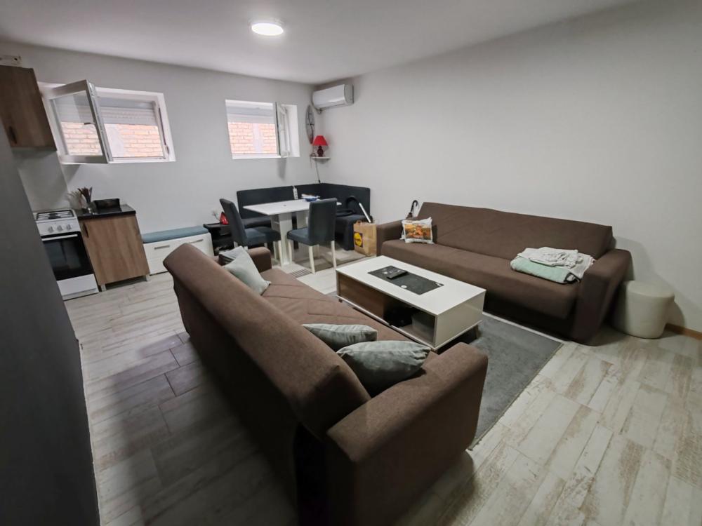 Slika 1 - Stan,NOVI SAD,VETERNIK,kv: 31.00, € 63900, ID: 1059741
